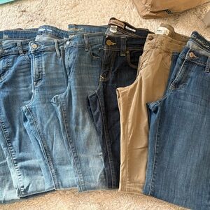 (7) pairs Old Navy Women's Blue and Tan Jeans